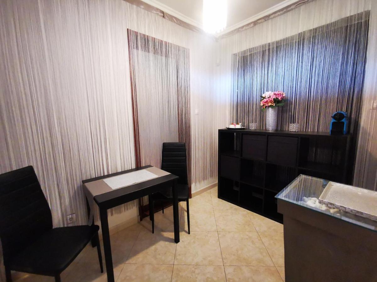 Mogyoród Luxury Basement In The Surrounding Of Budapest 아파트 외부 사진
